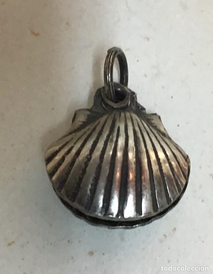 Antig&uuml;edades: CONCHAS CON SANTIAGO AP&Ograve;STOL, PLATA - Foto 3