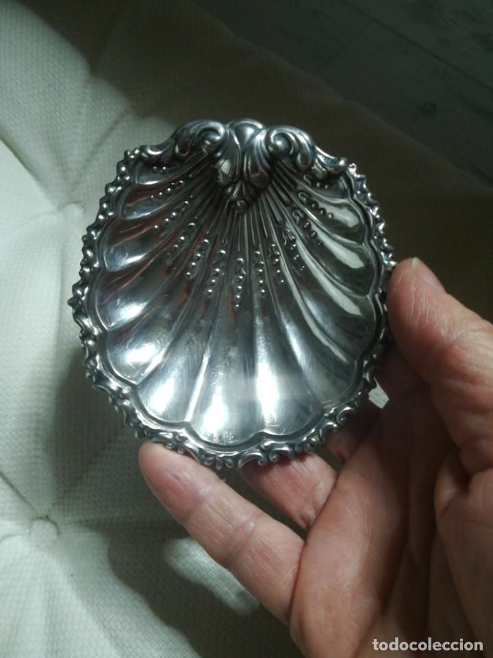 Antig&uuml;edades: Concha bautizo plata - Foto 1