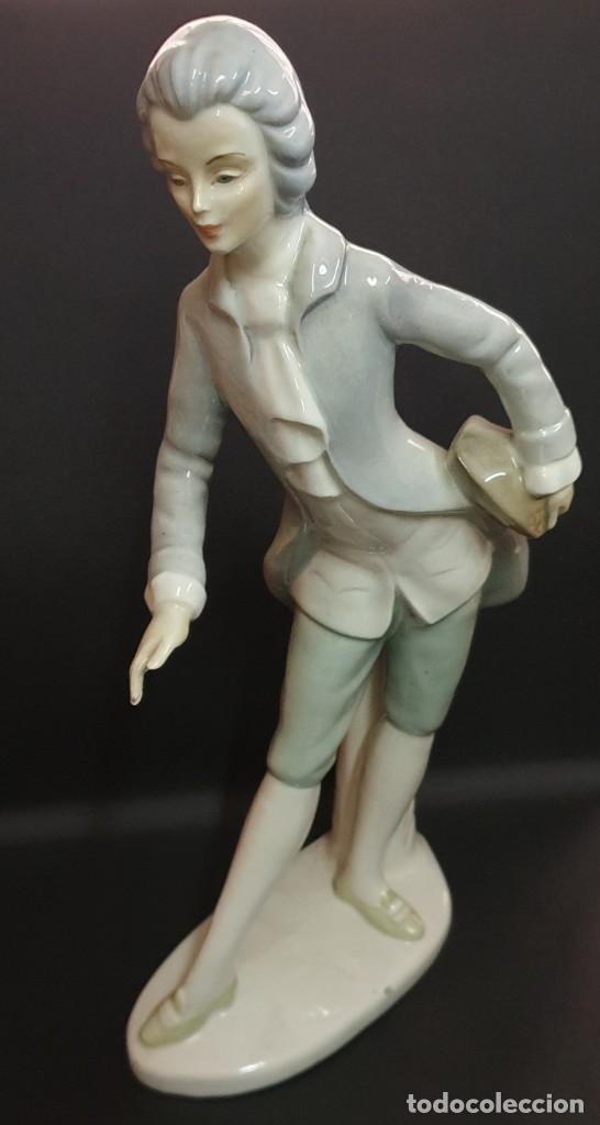 Oggetti Antichi: FIGURA PORCELANA TAMARIT CABALLERO 40 CM. ALTURA
