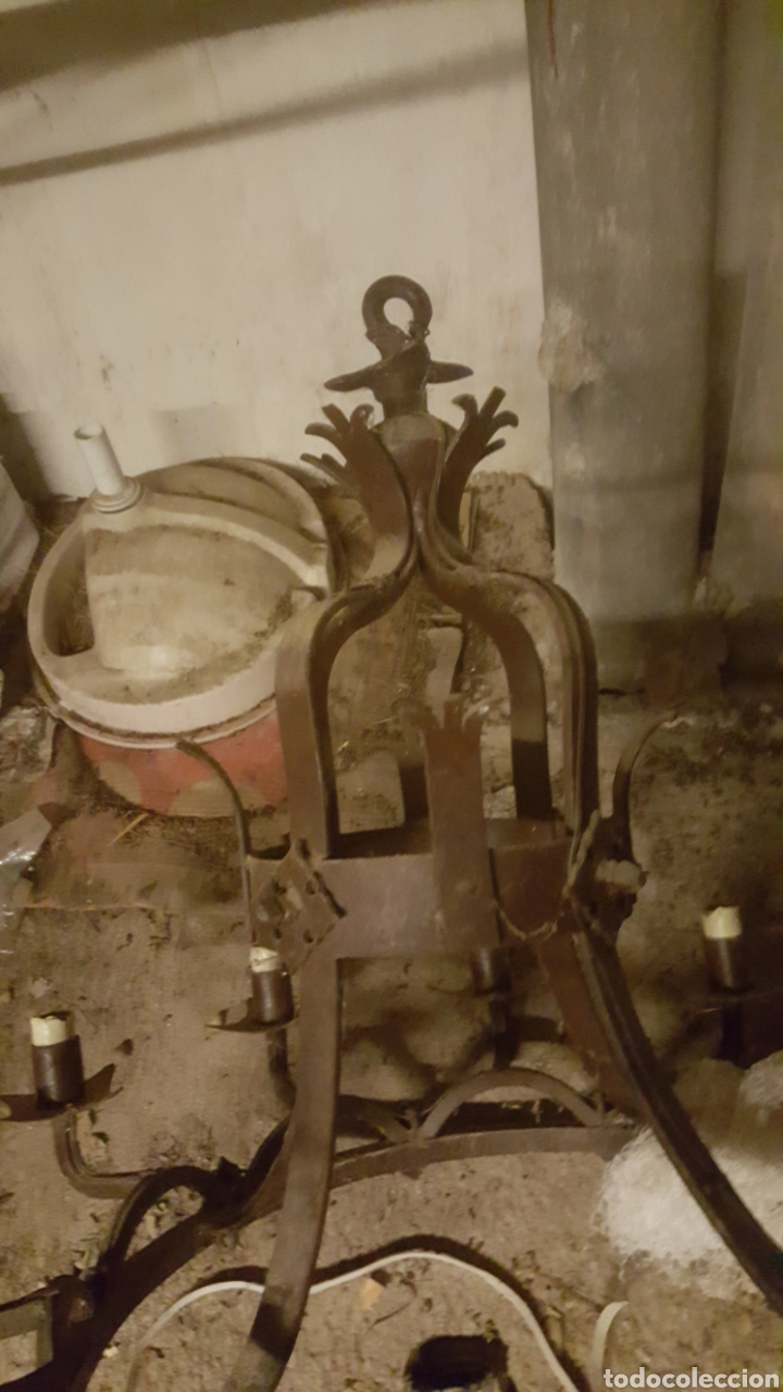 Antig&uuml;edades: lampara de forja toledana - Foto 2