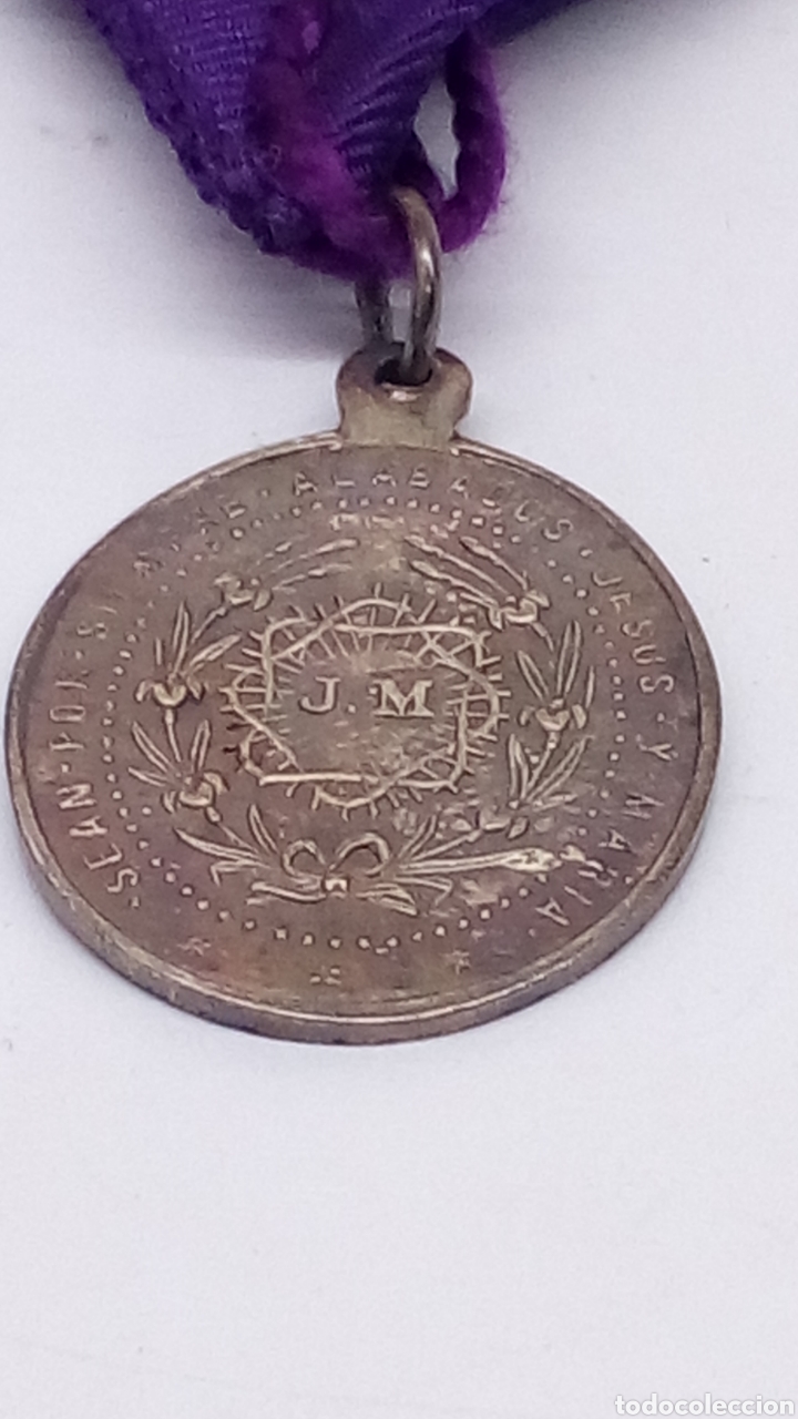 Antig&uuml;edades: Medalla religiosa de plata - Foto 1