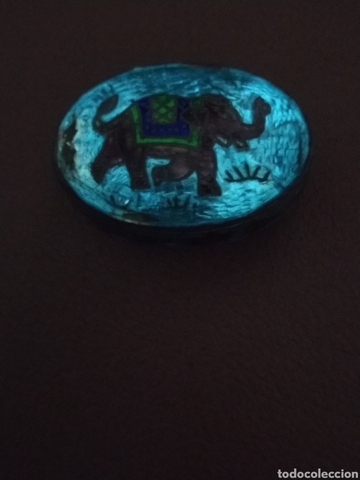 Antig&uuml;edades: Cajita plata de colecci&oacute;n con esmaltes. - Foto 1