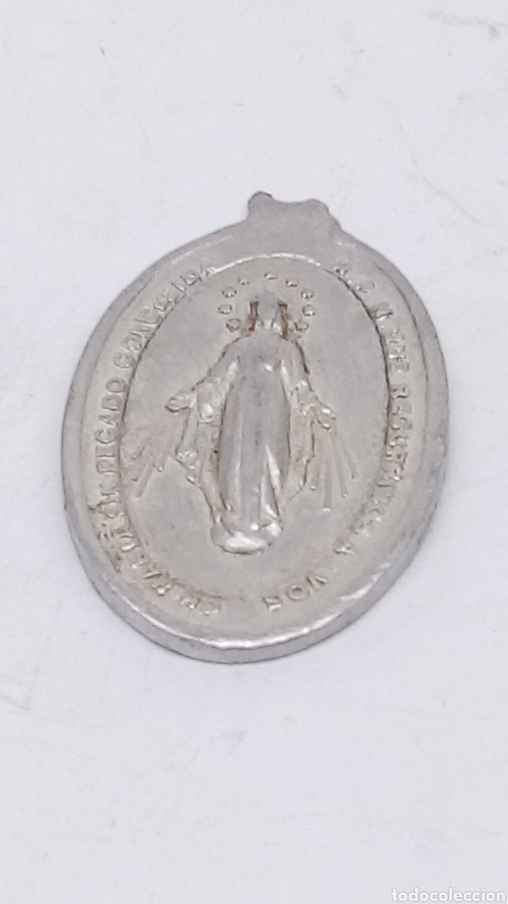 Antig&uuml;edades: Medalla religiosa metal - Foto 2