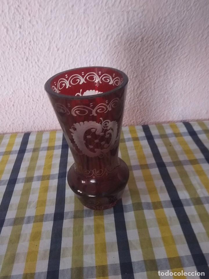 Antig&uuml;edades: Florero de bohemia.antiguo - Foto 2