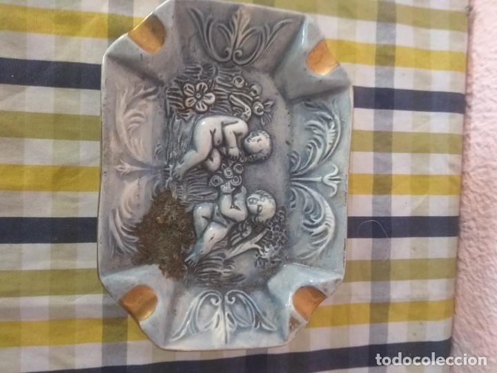Antig&uuml;edades: Cenicero de capodimonte - Foto 1