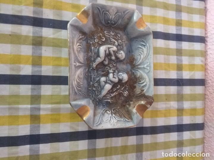 Antig&uuml;edades: Cenicero de capodimonte - Foto 1