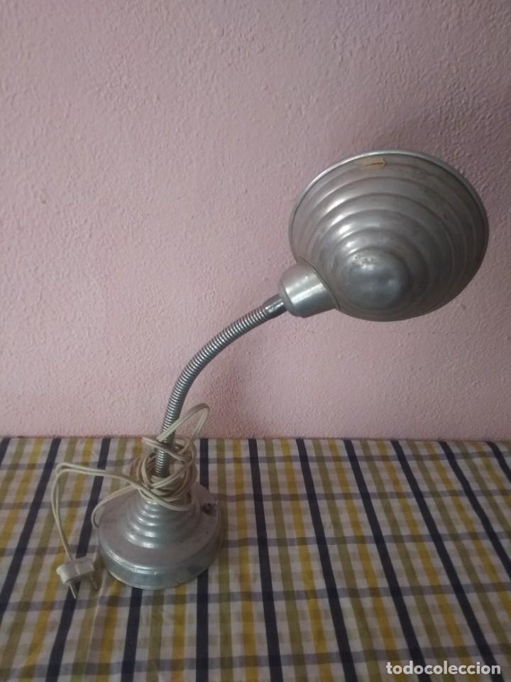 Antig&uuml;edades: Lampara de aluminio - Foto 2