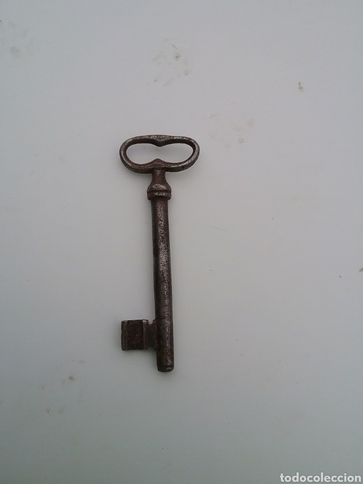 Antig&uuml;edades: Llave de puerta - Foto 1