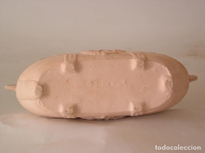 Antig&uuml;edades: JARR&Oacute;N TERRACOTA DECORADO CON RELIEVES - Foto 6