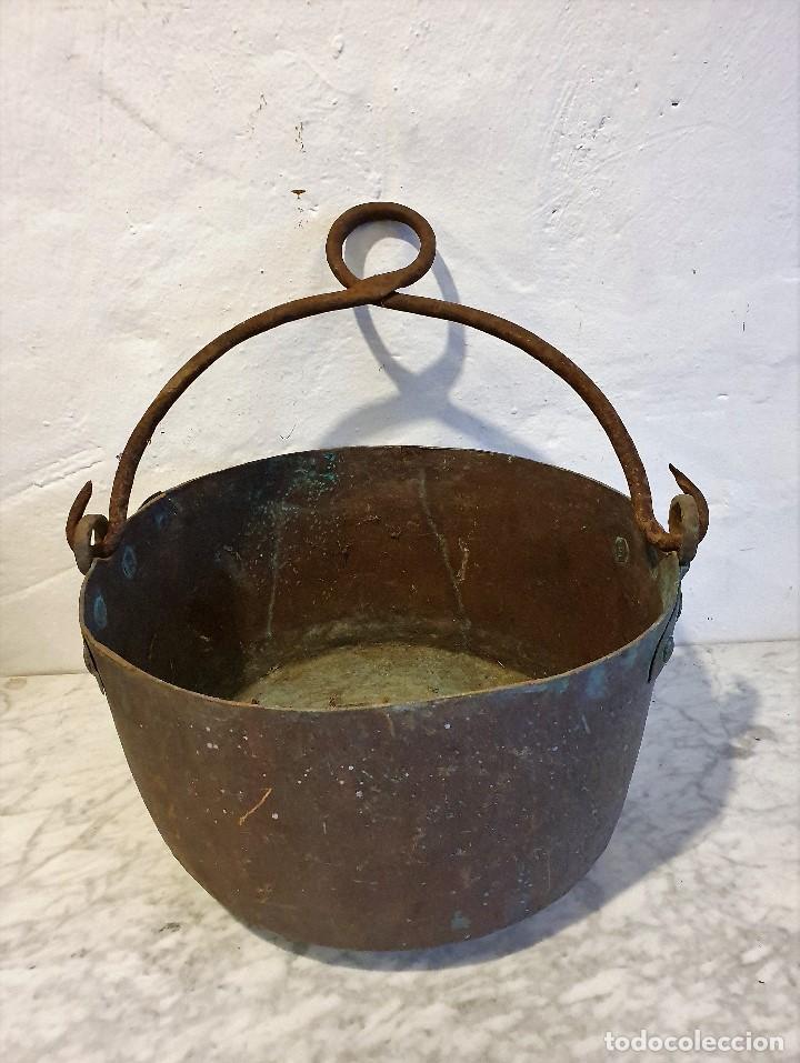 Antig&uuml;edades: ANTIGUO CALDERO - Foto 1