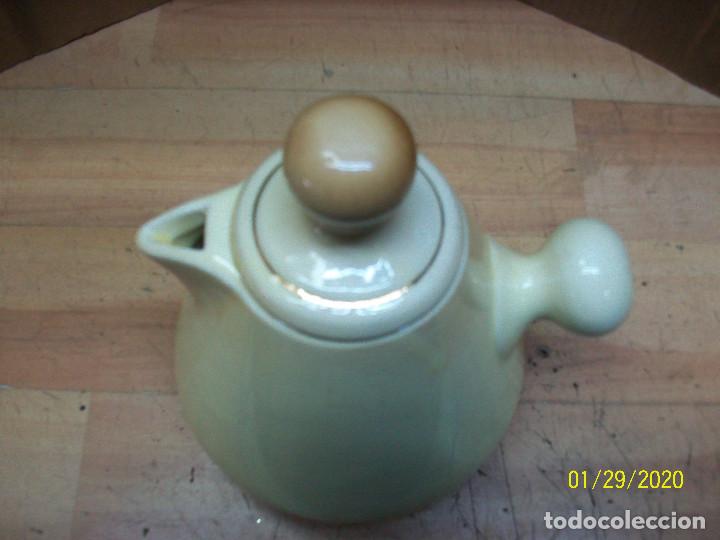 Antig&uuml;edades: TETERA DE PORCELANA - Foto 2