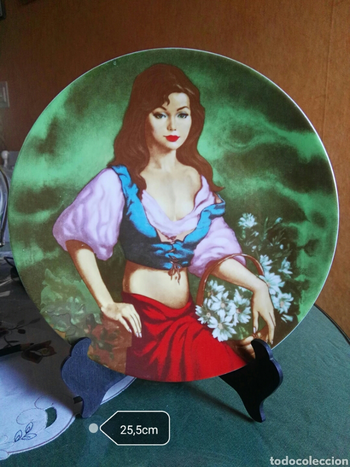 Antig&uuml;edades: Plato muy decorativo. - Foto 2