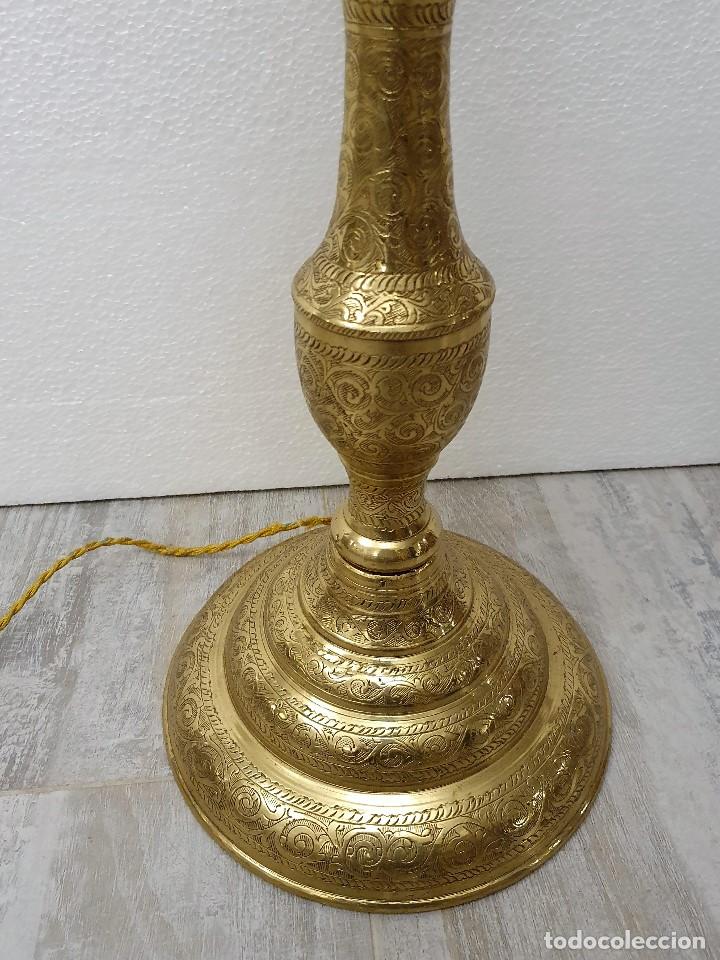 Antig&uuml;edades: HACHERO LAMPARA DE BRONCE - Foto 2