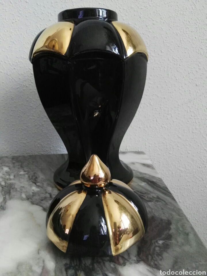 Antig&uuml;edades: Tibor porcelana. - Foto 3