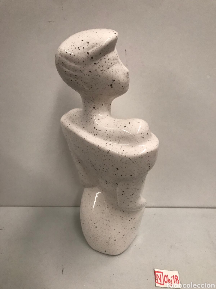 Antig&uuml;edades: Figura torso de mujer - Foto 3