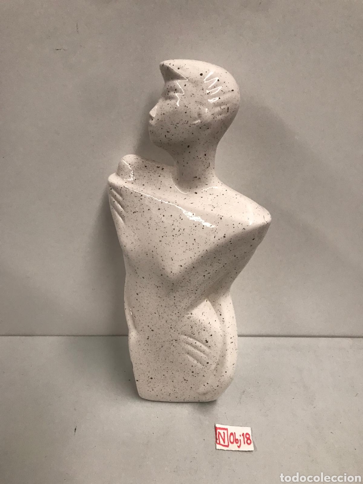 Antig&uuml;edades: Figura torso de mujer - Foto 1