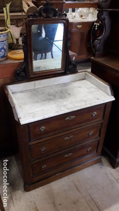 Antig&uuml;edades: C&oacute;moda tocador - Foto 1