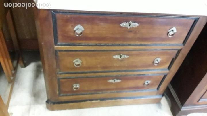 Antig&uuml;edades: C&oacute;moda tocador - Foto 3