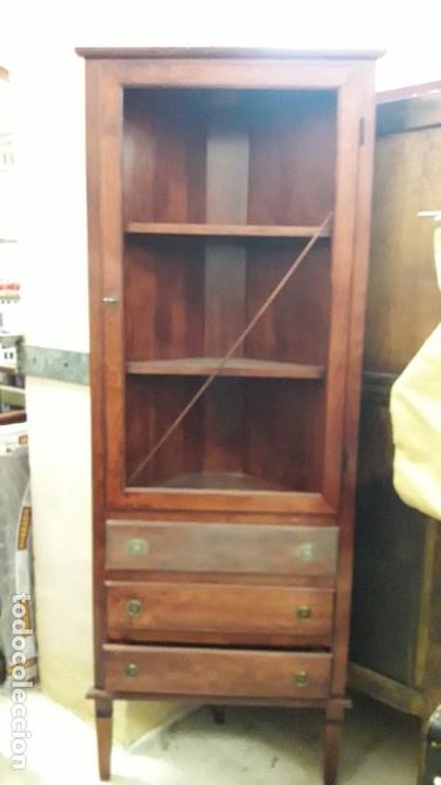 Antig&uuml;edades: Rinconera vitrina - Foto 1