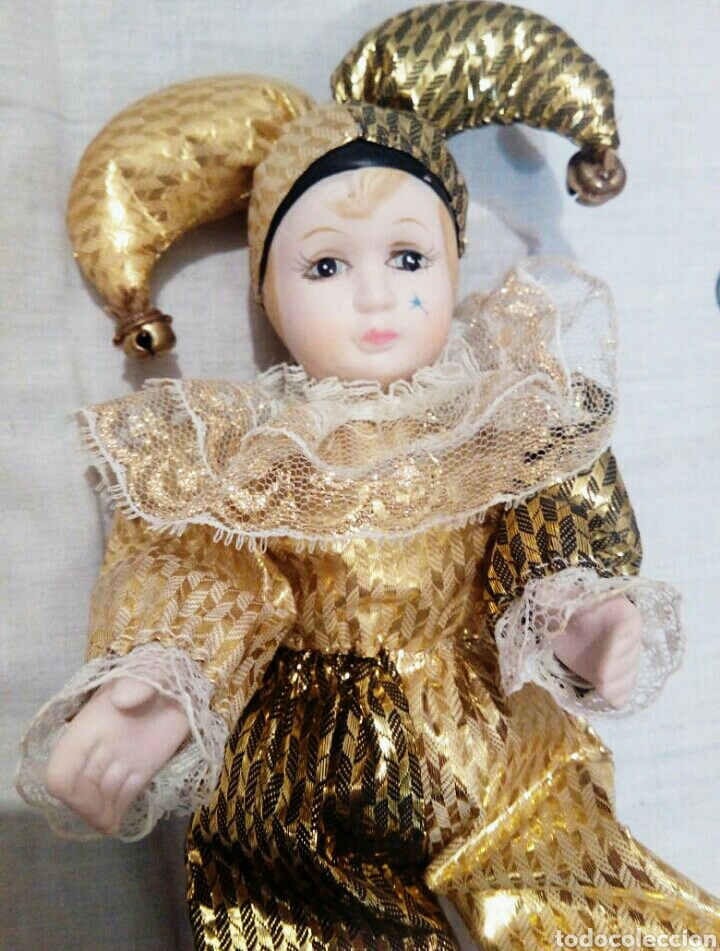 Antig&uuml;edades: Arlequin pierrot de porcelana 22 cms