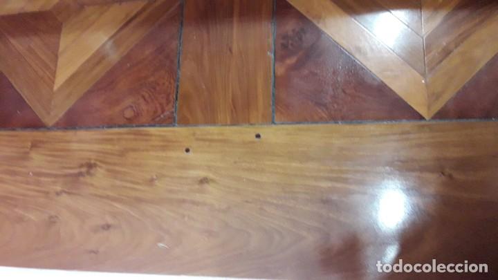 Antig&uuml;edades: Mesa baja sal&oacute;n - Foto 2