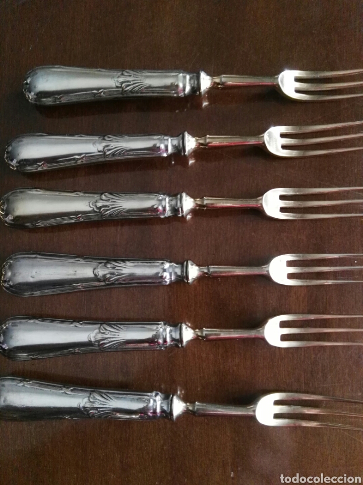 Antig&uuml;edades: Cubiertos antiguos de postre. Plata - Foto 4