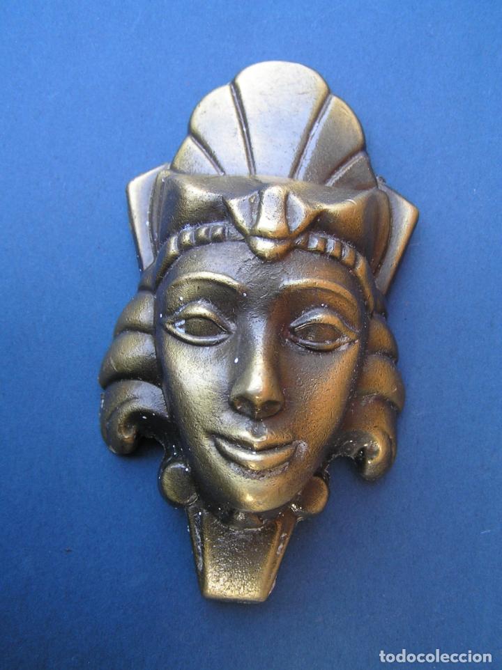 Antig&uuml;edades: APLIQUE DE LAT&Oacute;N.ROSTRO. - Foto 1