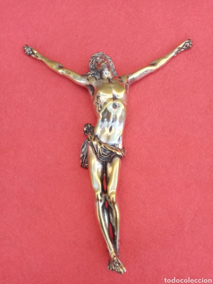 Antig&uuml;edades: Cristo realizado en metal - Foto 1