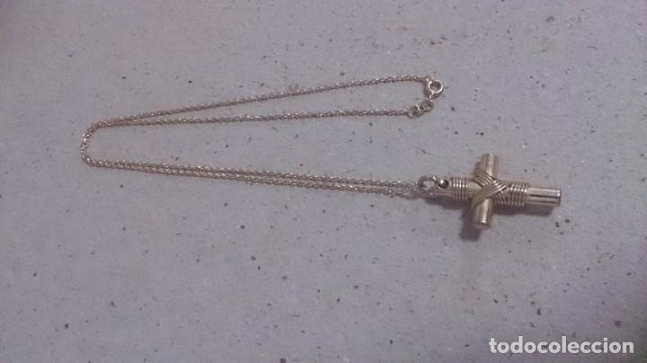 Antig&uuml;edades: Cruz con cadena dorada m40 - Foto 5