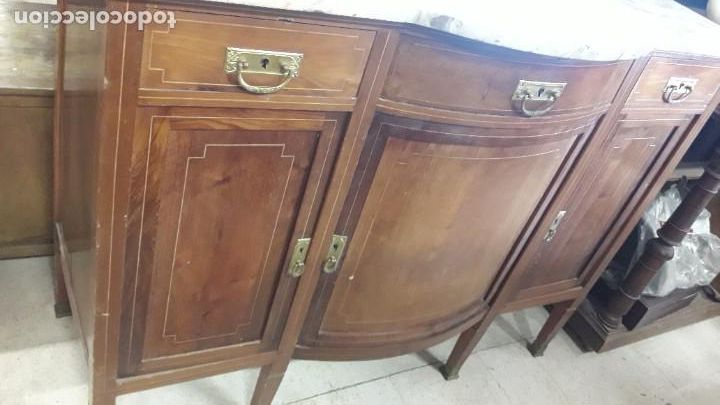 Antig&uuml;edades: Aparador con marmol - Foto 4