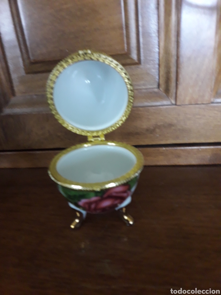 Antig&uuml;edades: Joyero de porcelana - Foto 3