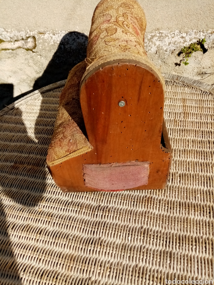 Antig&uuml;edades: Caja bastidor bolillos - Foto 2