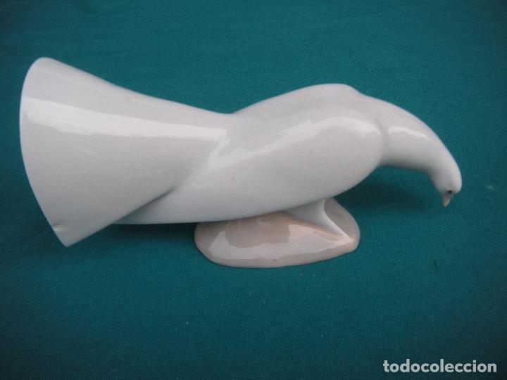 Antig&uuml;edades: PALOMA EN PORCELANA - Foto 4