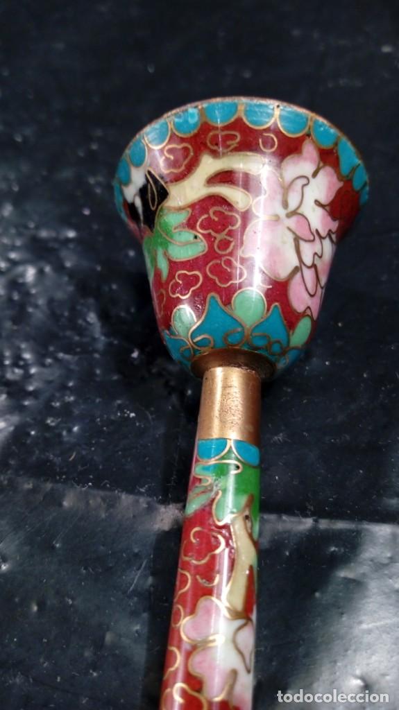 Antiques: CAMPANA DE SERVICIO. BRONCE Y ESMALTES CLOISONN&Eacute;. CHINA. MITAD DEL S. XX.
