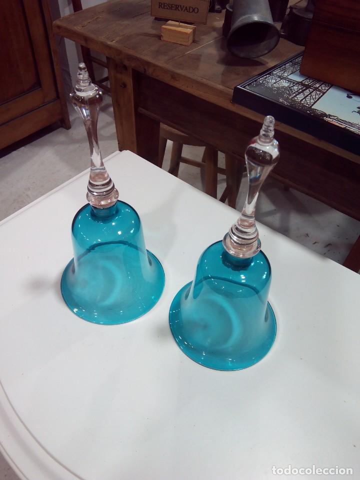 Antig&uuml;edades: PAREJA DE CAMPANAS DE CRISTAL - Foto 7