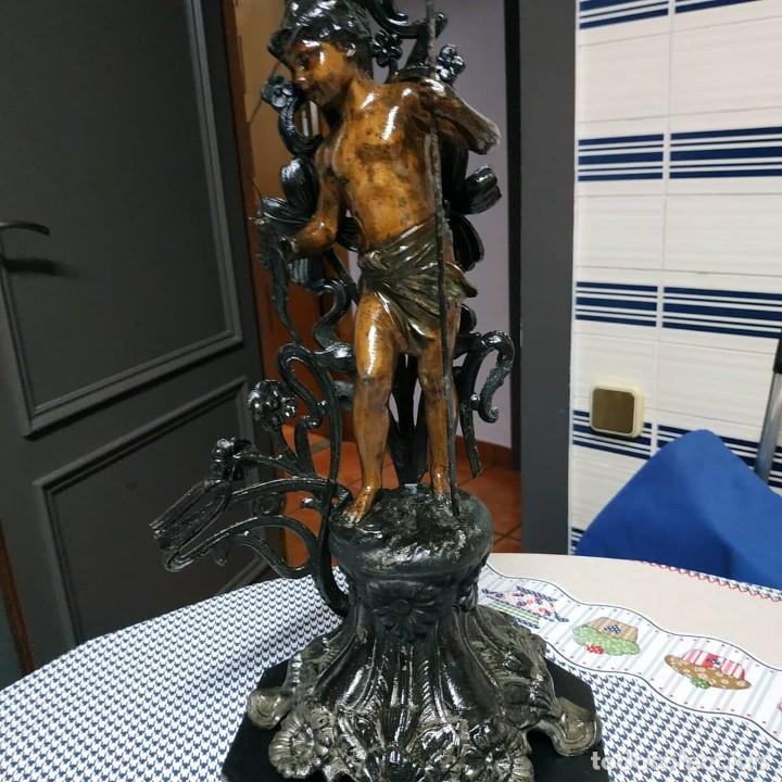 Antig&uuml;edades: Figura de calamina modernista - Foto 4