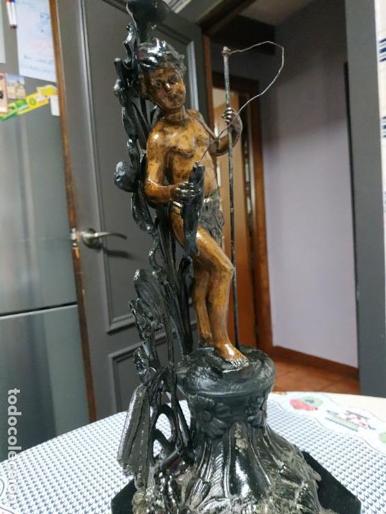 Antig&uuml;edades: Figura de calamina modernista - Foto 8