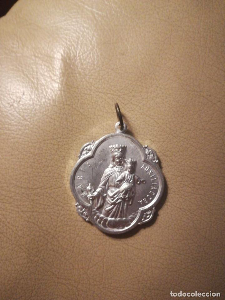 Antig&uuml;edades: Medalla maria auxiliadora - Foto 1