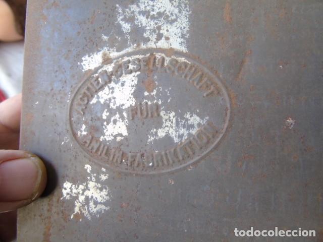 Antig&uuml;edades: semillero antiguo de lata - Foto 4