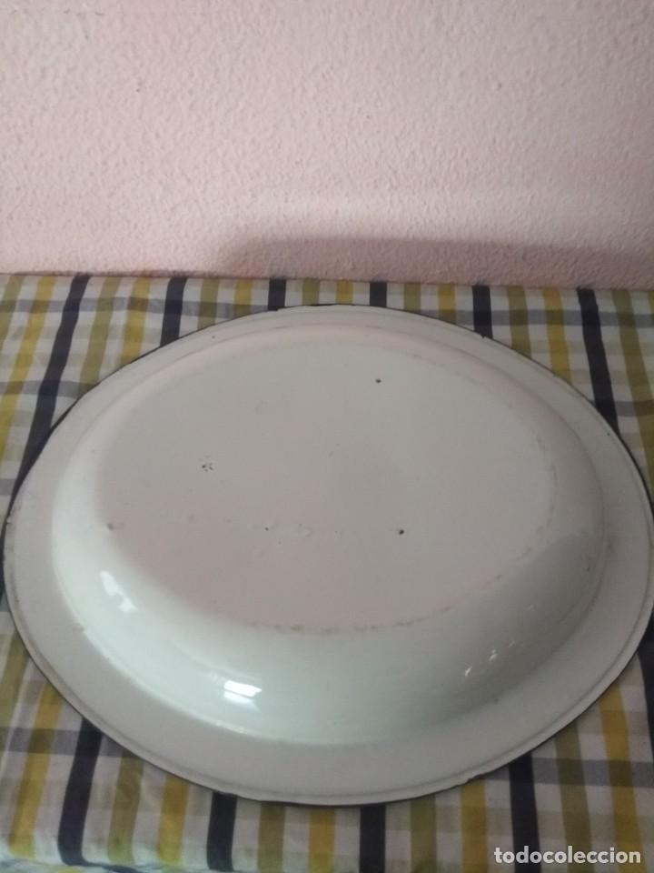 Antig&uuml;edades: Plato esmaltado - Foto 2