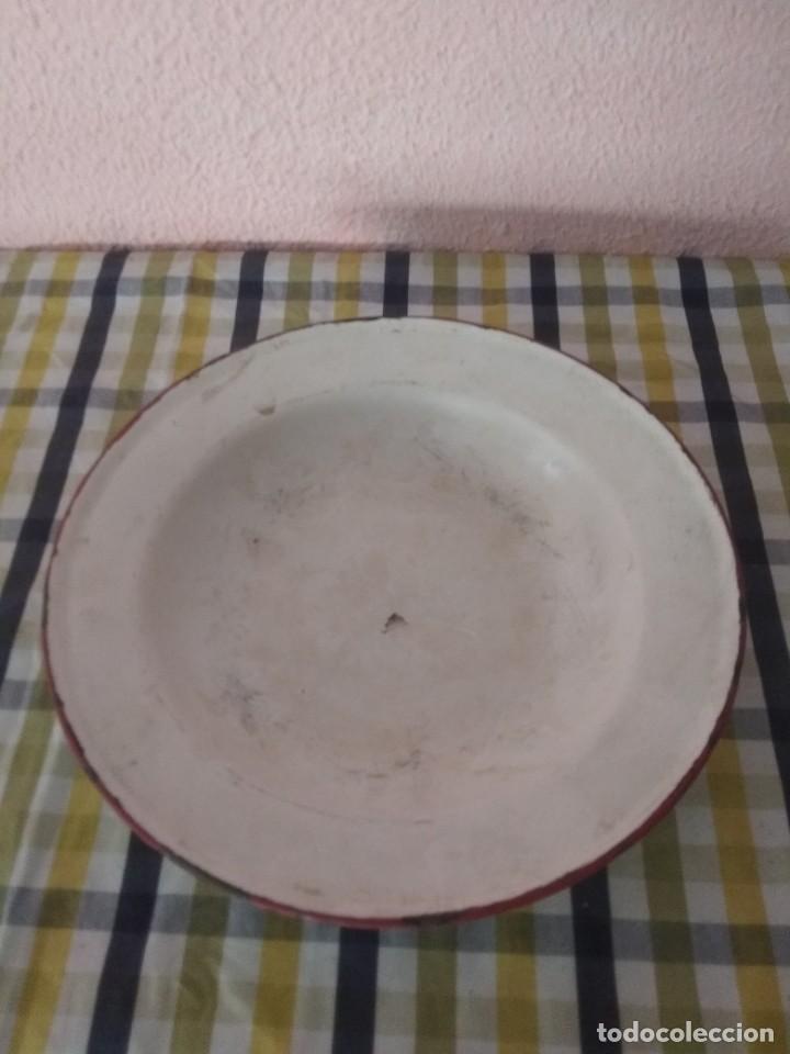 Antig&uuml;edades: Plato esmaltado - Foto 1