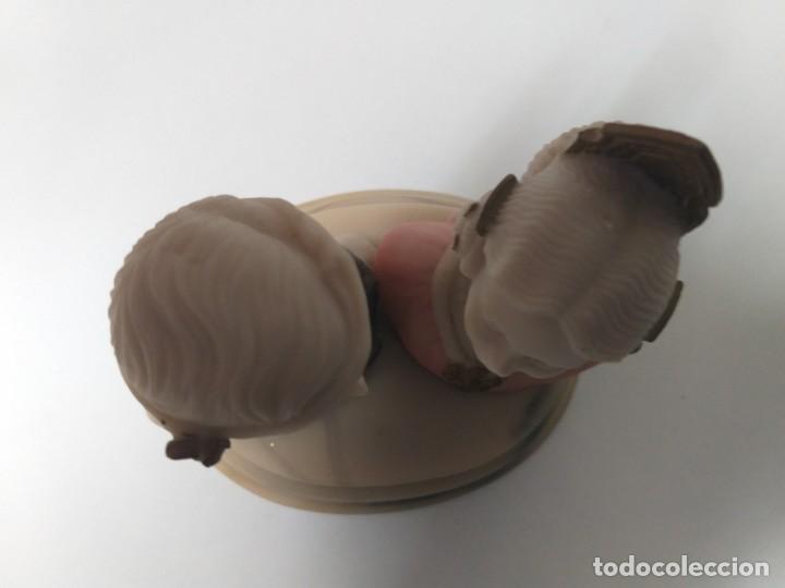 Antig&uuml;edades: Busto Fallera - Foto 7