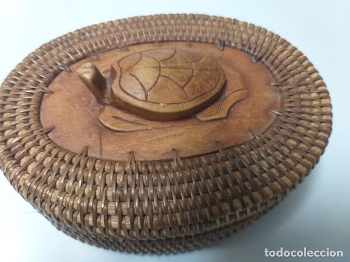 Antig&uuml;edades: Caja joyero de madera - Foto 1