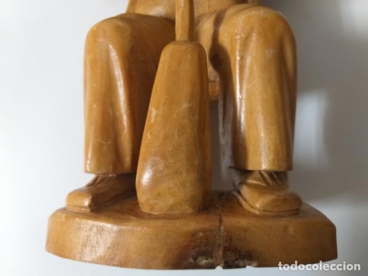 Antig&uuml;edades: Estatuilla de madera tallada - Foto 4