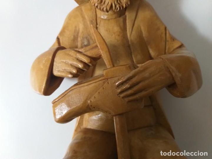 Antig&uuml;edades: Estatuilla de madera tallada - Foto 5