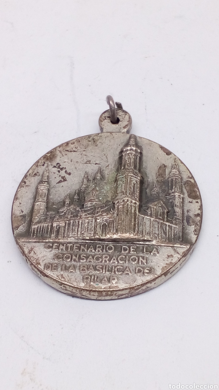 Antig&uuml;edades: Medalla de metal religiosa - Foto 1