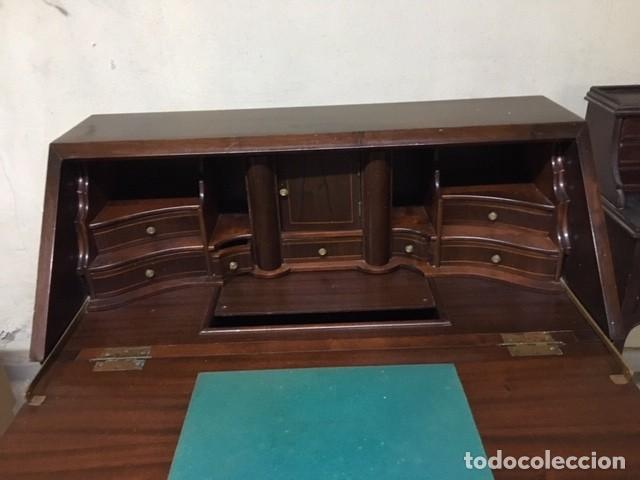 Antig&uuml;edades: BUREAU DE ESTILO HOLANDES. MADERA DE CAOBA. - Foto 6