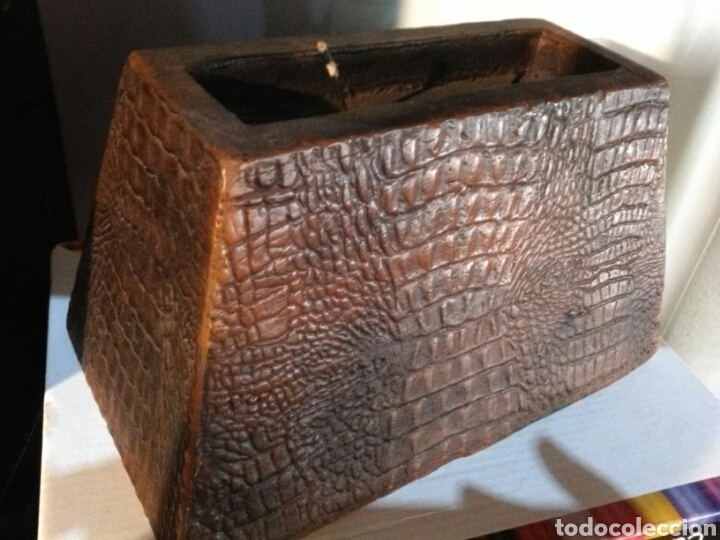 Antig&uuml;edades: VEL&Oacute;N DECORATIVO CON FORMA DE PIR&Aacute;MIDE. - Foto 2