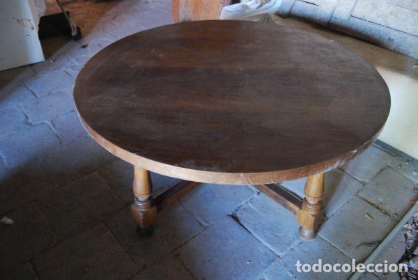 Antig&uuml;edades: Mesa baja de madera redonda - Foto 1