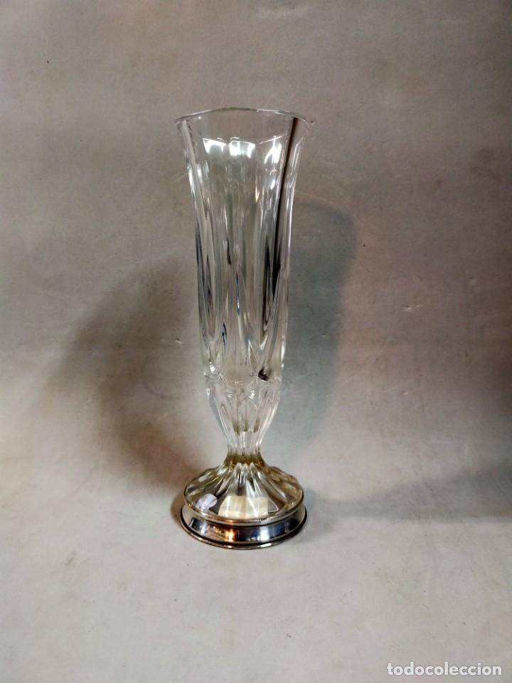 Antig&uuml;edades: JARRON DE CRISTAL Y PIE DE PLATA - Foto 2